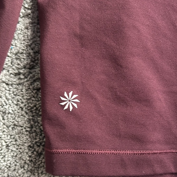Athleta maroon top - Picture 4 of 4